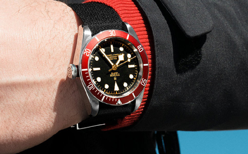 帝舵手表維修售后價目(帝舵手表表盤生銹的原因以及解決技巧）