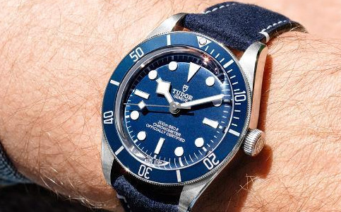 成都帝舵服務(wù)中心電話(帝舵手表表扣更換)