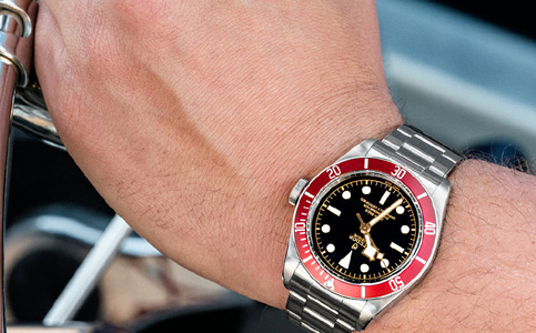 太原帝舵專修店電話號(hào)碼（帝舵手表的走慢問題）