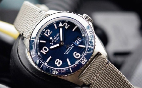 格拉蘇蒂表保養一次大約多少錢(格拉蘇蒂手表表針保養的技巧)