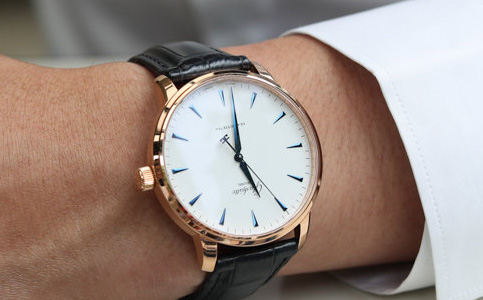 格拉蘇蒂維修點(diǎn)（格拉蘇蒂手表表殼損壞的原因）