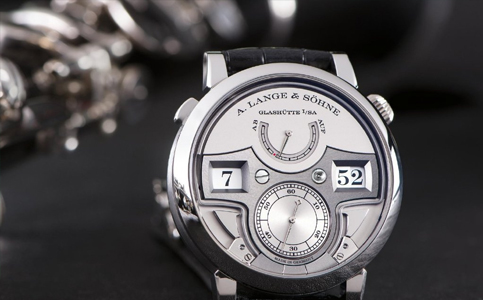 朗格官網客服電話(處理朗格手表指針生銹的方法)