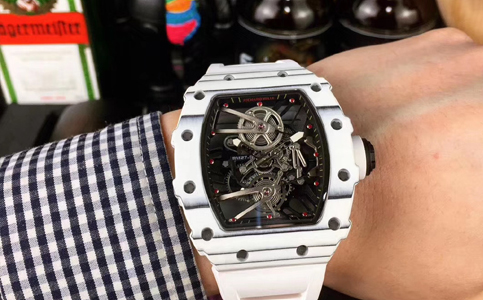 理查德米勒手表售后維修電話(理查德米勒手表表針變色處理方法)